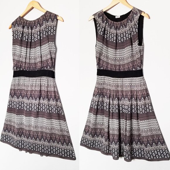 L'AGENCE Print Pleated Satin Fit & Flare Dress Size 6 Nordstrom $495 Aztec Silky - Picture 5 of 16